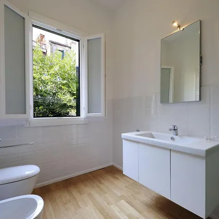 Rialto Sleeps 4 Air Con Wifi * Venedig