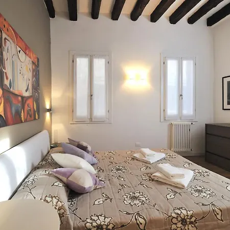 Rialto Sleeps 4 Air Con Wifi